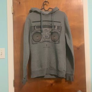 (4/$60) Super cool Vintage Hoodie